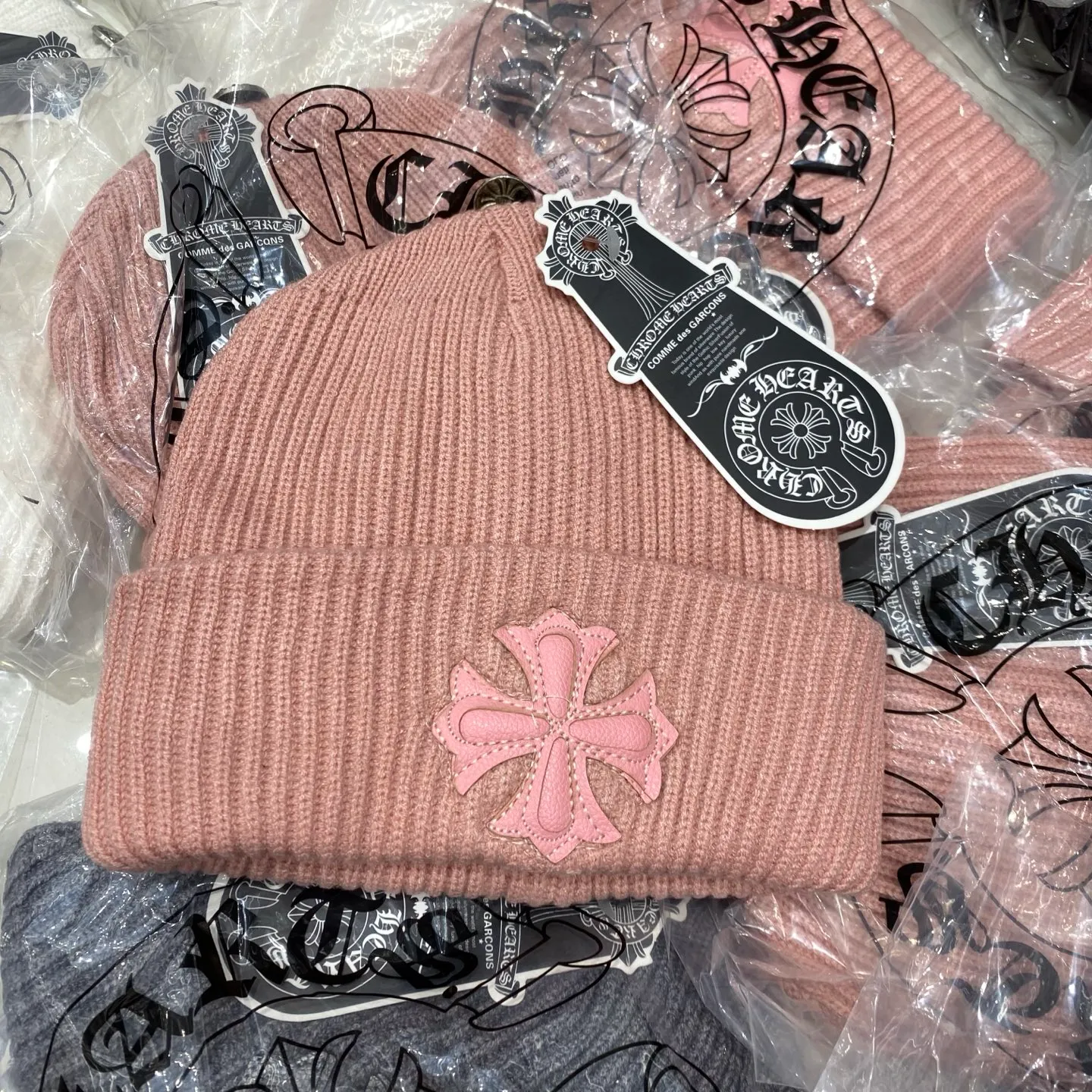 Crow heart knitted hat